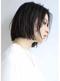 ストレート × 切りっぱなしボブ