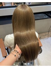 ダブル(W)&nbsp;艶髪/透明感/イエローベージュ/ブリーチカラー