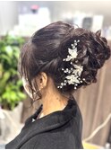 ボリュームが可愛いアップスタイル♪