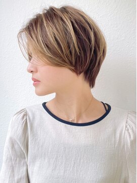 カバーヘア 上尾西口店(COVER HAIR) 白髪ぼかしハイライト/丸みハンサムショート/白髪染めp