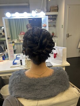 マーズ(Hair&Make Mars+) アップスタイル