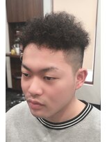 アミューズ(amuse)&nbsp;フェード×ツイストワイルドアップバングｂｙカットハウス　アン