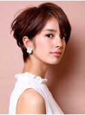 大人のシンプルエアリーショート