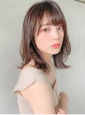 ★くびれヘアモテ髪薄めバングアプリコットオレンジ小顔