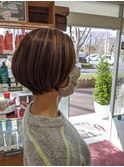 ショートボブ