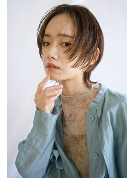 シア(SHEA gakugeidaigaku) ショート/プチウルフ/インナーグレージュ/30代40代50代