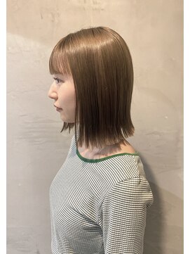 デイウィズアウトエニシング(Day without Anything) 切りっぱなしツヤボブ