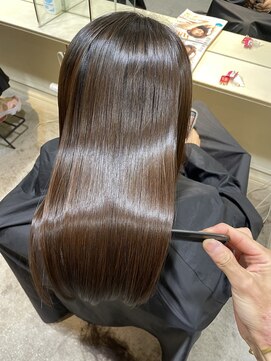 ロロ(ro-ro) 【恵比寿 ro-ro】出会ったことのない潤艶髪へ