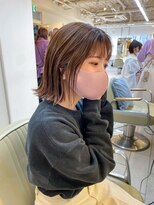 テトラ バイ ネオリーブ 横浜西口店(tetra by neolive)&nbsp;横浜★切りっぱなしボブの外はねベージュ