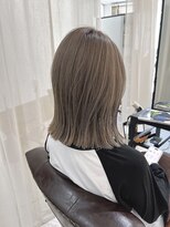 レリーアンテ 大阪梅田(Rely ante) 切りっぱなしボブ　グレージュ　透明感