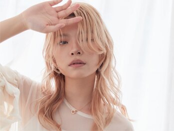 シンクショップ 梅田(THINK SHOP)の写真/【梅田駅◇徒歩1分】カラーデザイン×髪質改善を追求できるサロン☆リッチな半個室空間を独り占め！