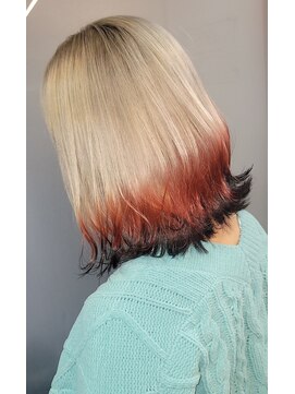 アインス 高田馬場(eins) フォックスカラー