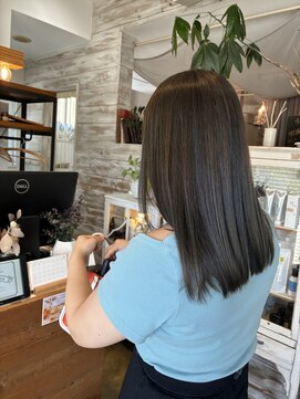 キートス(kiitos) オリーブカラー