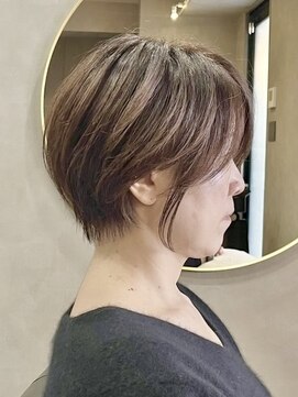 ミルシェ(MILSHE) ショートカット/大人キレイ/似合わせ小顔/白髪ぼかし/脱白髪染め