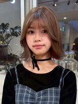 マルケ ドゥ マッシュ(MaruQuee de mashu) 前髪カット/顔まわりレイヤー/ブラウンカラー/透明感カラー/大阪