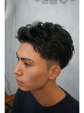 タフ バーバーショップ(TOUGH BARBER SHOP) ナチャラルパーマ