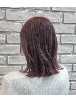 シック 大宮西口(CHIC)の写真/トレンドに敏感なオシャレ女子必見！SNSで話題の透明感カラーをお手頃価格で♪お得なクーポン多数ご用意◎