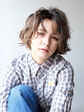 ザビー(THE B) アンニュイショートボブ♪