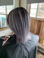 ロール(ROLL)&nbsp;バレイヤージュカラー