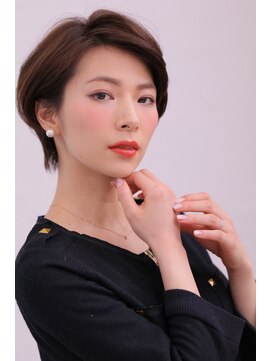 ヘアーフロル(hair flor) 大人エレガントショート