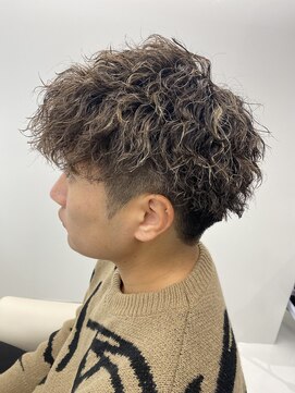 リルーア(RIRUA) ツイストパーマ