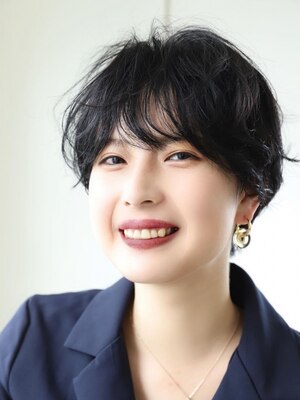 創業30年の歴史で培った圧倒的なノウハウで、最適なヘアスタイルを実現！貴方の魅力を最大限に引き出します