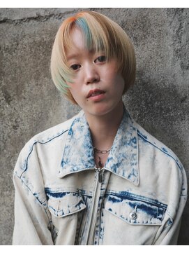 ブランコ 名古屋栄(BLANCO) デザインカラー ショート ボブ ハイトーン