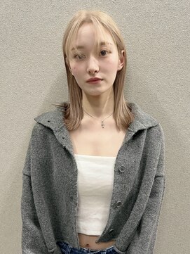 シーク 天神(SEEK) 【SEEK 緒方 芽久】ハイトーンミルクティーカラー