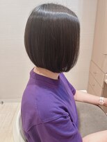 コーエン(cowen) 黒髪ふんわりミニボブ美髪ローライトかきあげカールアラサー