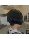 個性が光る刈り上げミニボブスタイル☆  