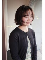 メク(meku)&nbsp;柔らかウェーブボブ