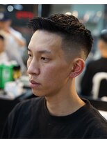 タイト スワッグ バーバーワークス(TIGHT SWAG BARBERWORKS)&nbsp;スキンフェード×ウェーブアップ