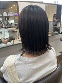 毛先軽めのきりっぱなしボブ◎