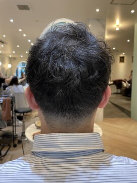 アンフィ 矢向(Anphi) 7-6 メンズカット