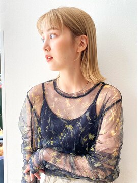 ケーツー あべのキューズモ-ル店(K-two) 顔周りレイヤーカット*後れ毛カット*ミルクティーベージュカラー