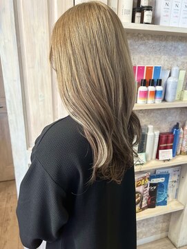 キャアリー(Caary) 福山Caaryナチュラルアンブレラカラーシルキーベージュ10代20代