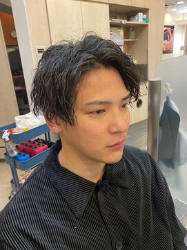 銀座マツナガ 浅草店 ツーブロック×ソフトツイストスパイラルパーマ