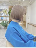 ミルクティーベージュ