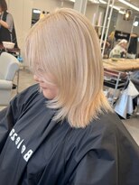 ベレーザ 渋谷(BELEZA)&nbsp;7812ブロンドベージュハイトーンカラー切りっぱなし韓国ボブ