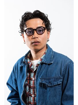 チルチェア 池袋(CHILL CHAIR) センタールーズ×パーマ <池袋> <理容室> <バーバー> <フェード>