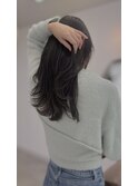 オリーブベージュカラー