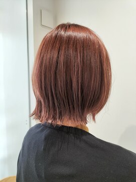 アメリ(ameri) 【ameriakari】イルミナコーラルピンク×レイヤーボブ