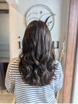 イル(iru)&nbsp;シークレットハイライト◇オリーブグレージュ