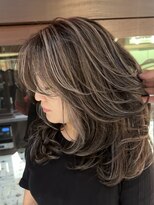 スリー(three)&nbsp;ハイライトカラー