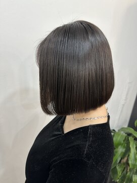 ルヴェルヘアー(Revel hair) クラシックボブ