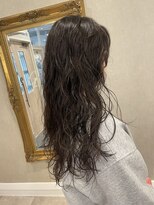 リノ カルバリ(Lino Calbari)&nbsp;ロングの天使パーマ