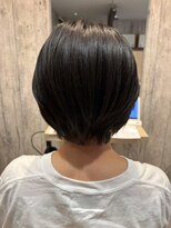 エヌアンドエー せんげん台店(N&A) ブラウンベージュの大人可愛い丸みショート