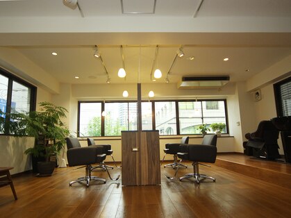 アロットヘアー(ALoT hair)の写真