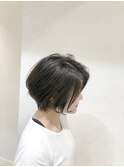 ショートボブ
