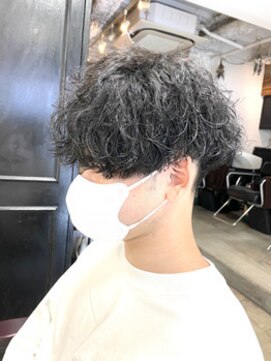 ミラバイグリーン(Mira by green) ツイストスパイラル×前下がりマッシュ【ツーブロック刈り上げ】